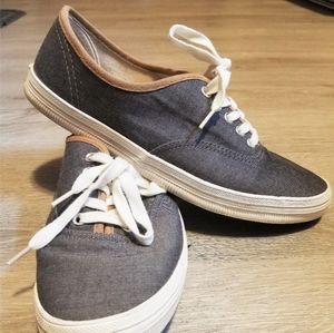 American Eagle Brown/Blue Sneakers